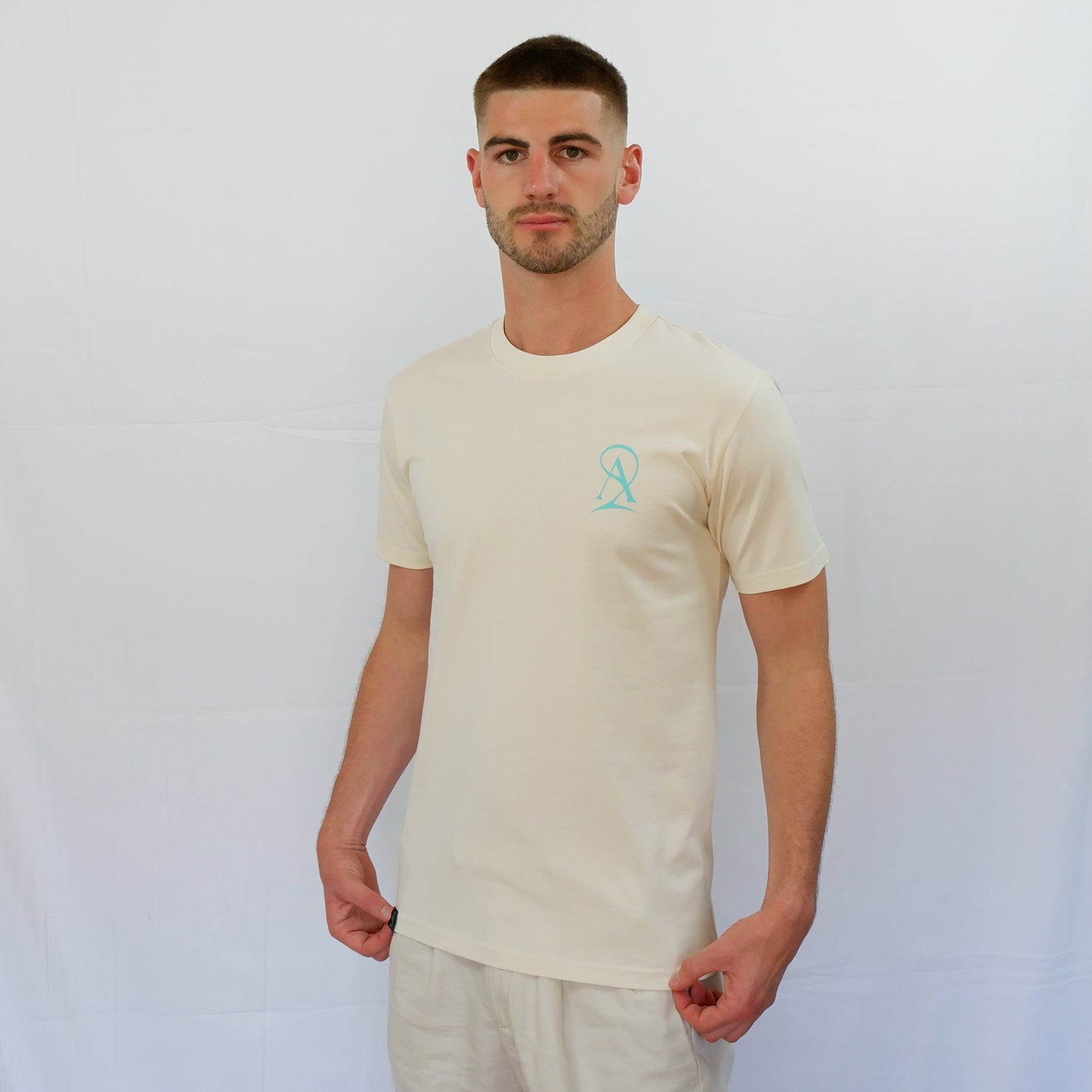 The Signature Tee - Cream/Tiffany