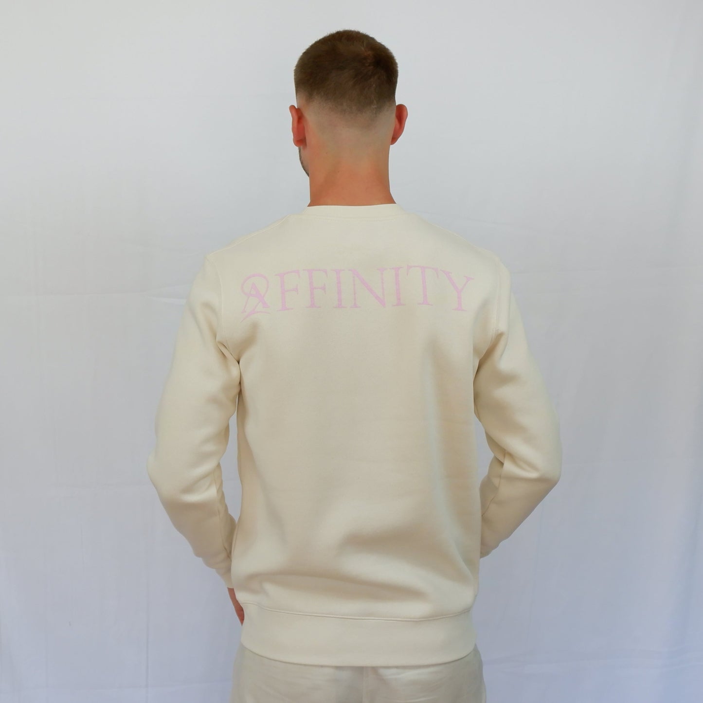 The Signature Sweatshirt - Cream/Pink