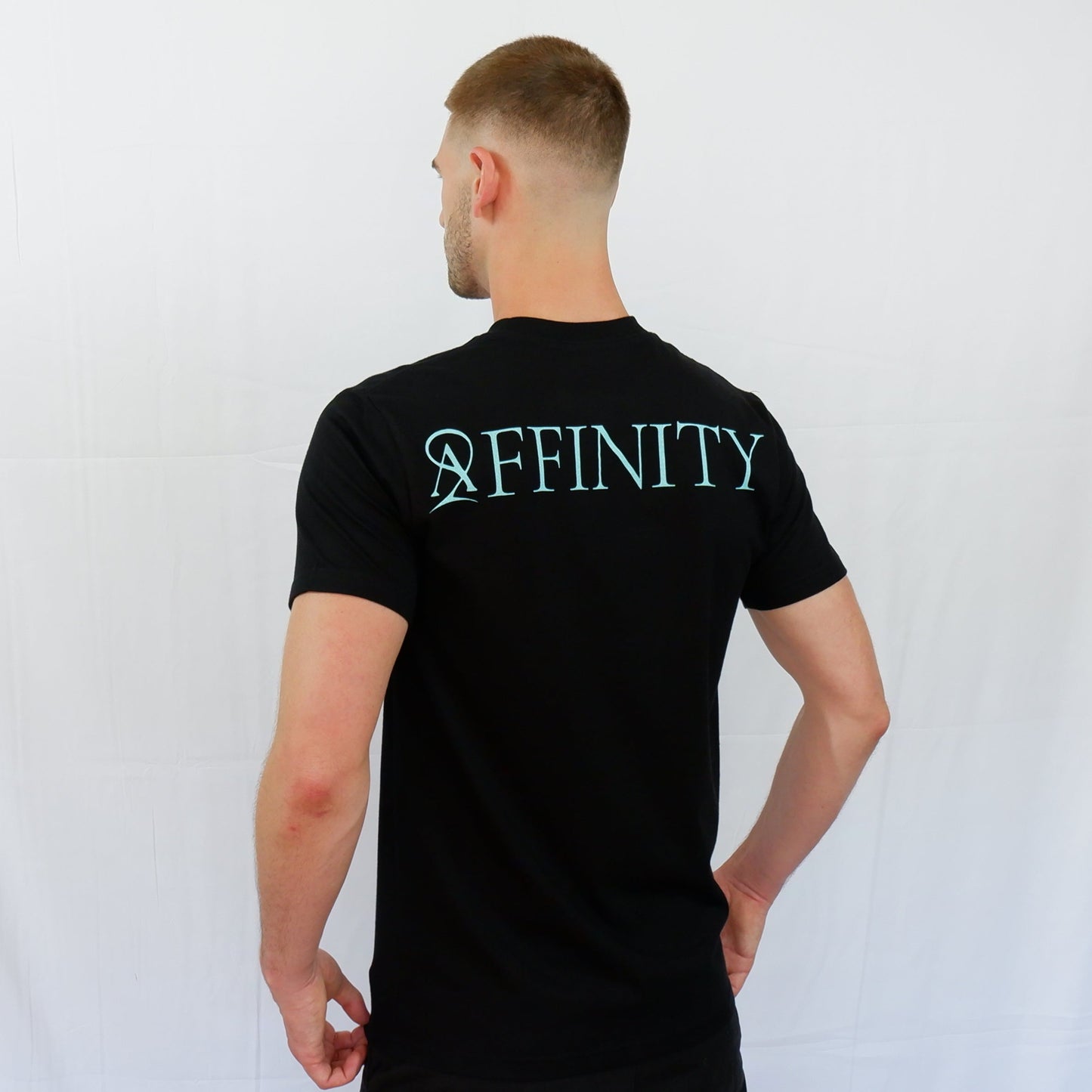 The Signature Tee - Black/Tiffany